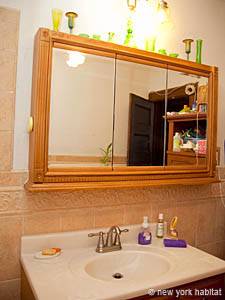 Salle de bain 2 - Photo 2 sur 5