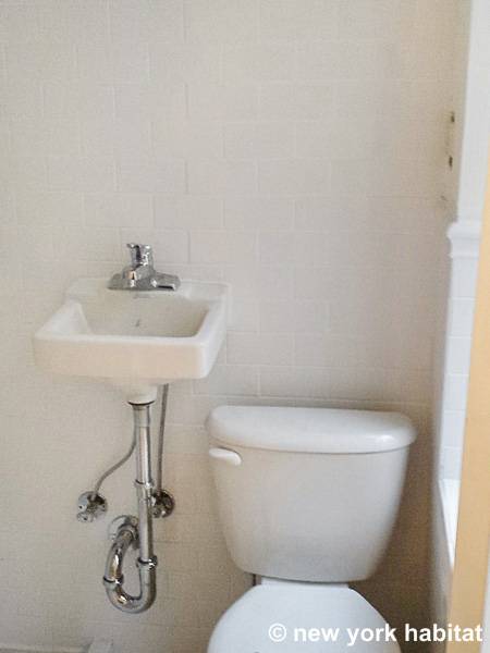 Bathroom 2 - Photo 1 of 1