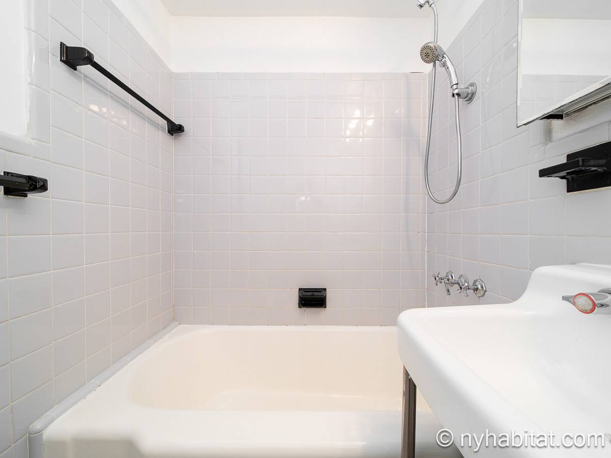 Ba&ntilde;o - Photo 3 de 3