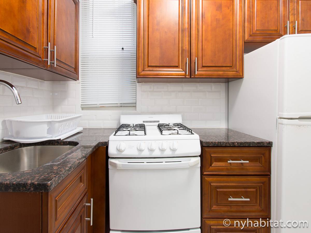 Kitchen - Photo 1 of 3