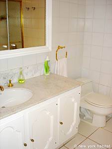 Bathroom 2 - Photo 1 of 4