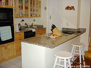 Kitchen - Photo 5 of 6