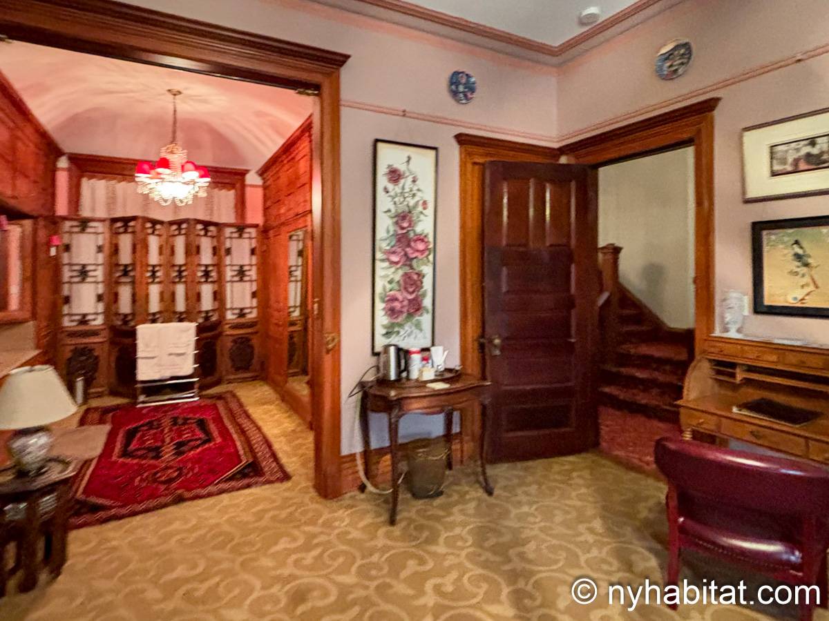 Bedroom 1 - Photo 7 of 10