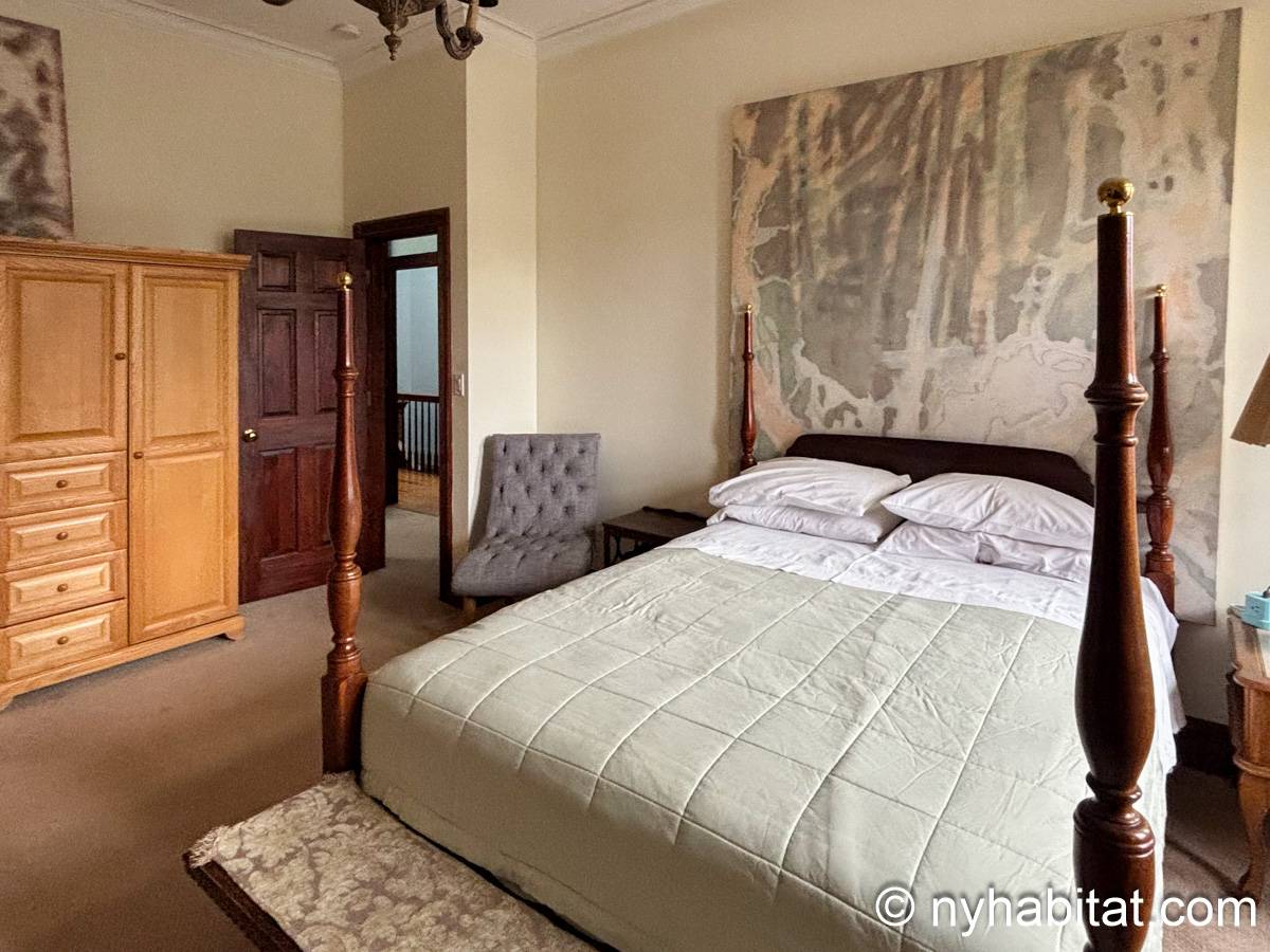 Bedroom 7 - Photo 3 of 4