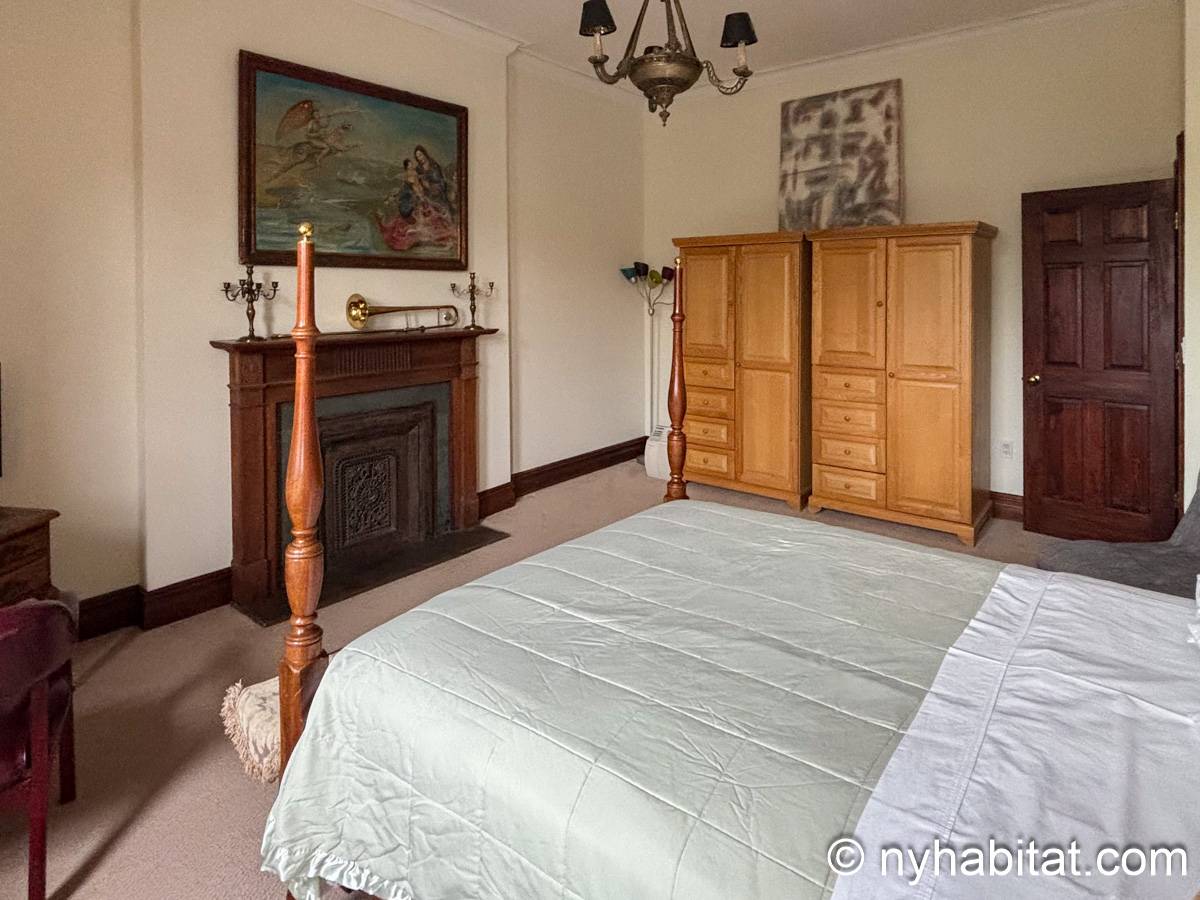 Bedroom 7 - Photo 4 of 4