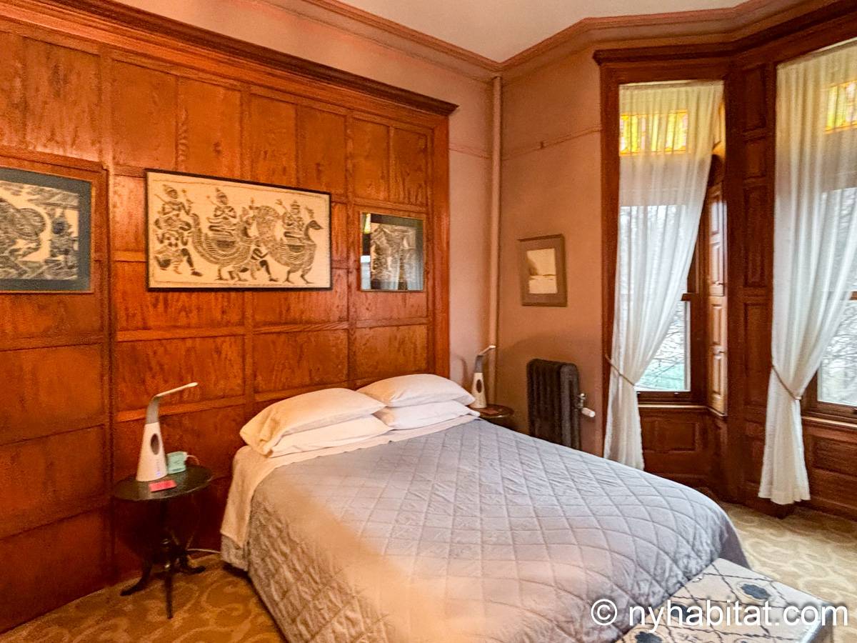 Bedroom 1 - Photo 2 of 10