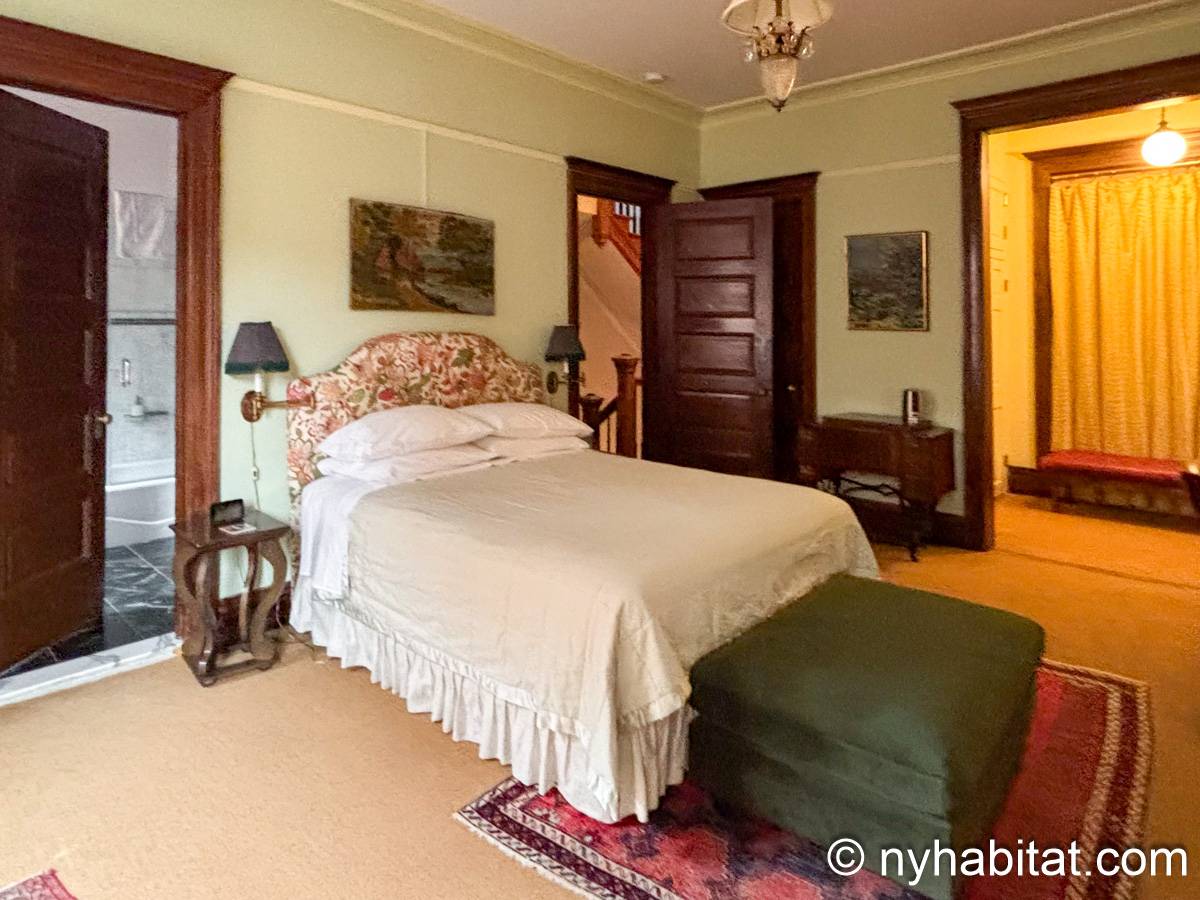 Bedroom 6 - Photo 1 of 5