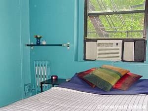 Schlafzimmer - Photo 1 von 2
