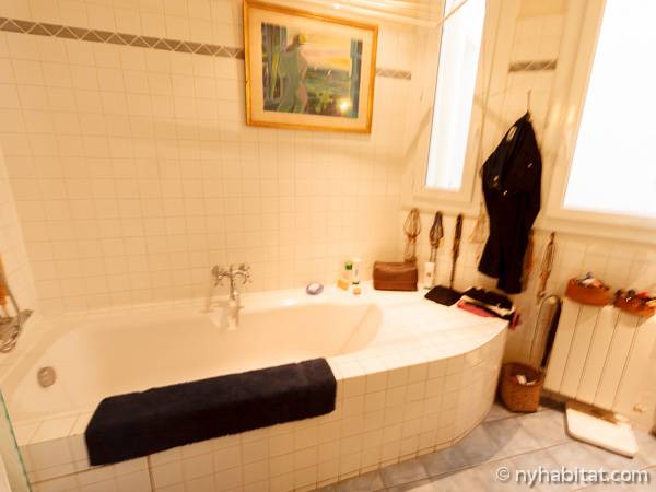 Bathroom - Photo 1 of 4 Bathroom - Photo 1 of 4