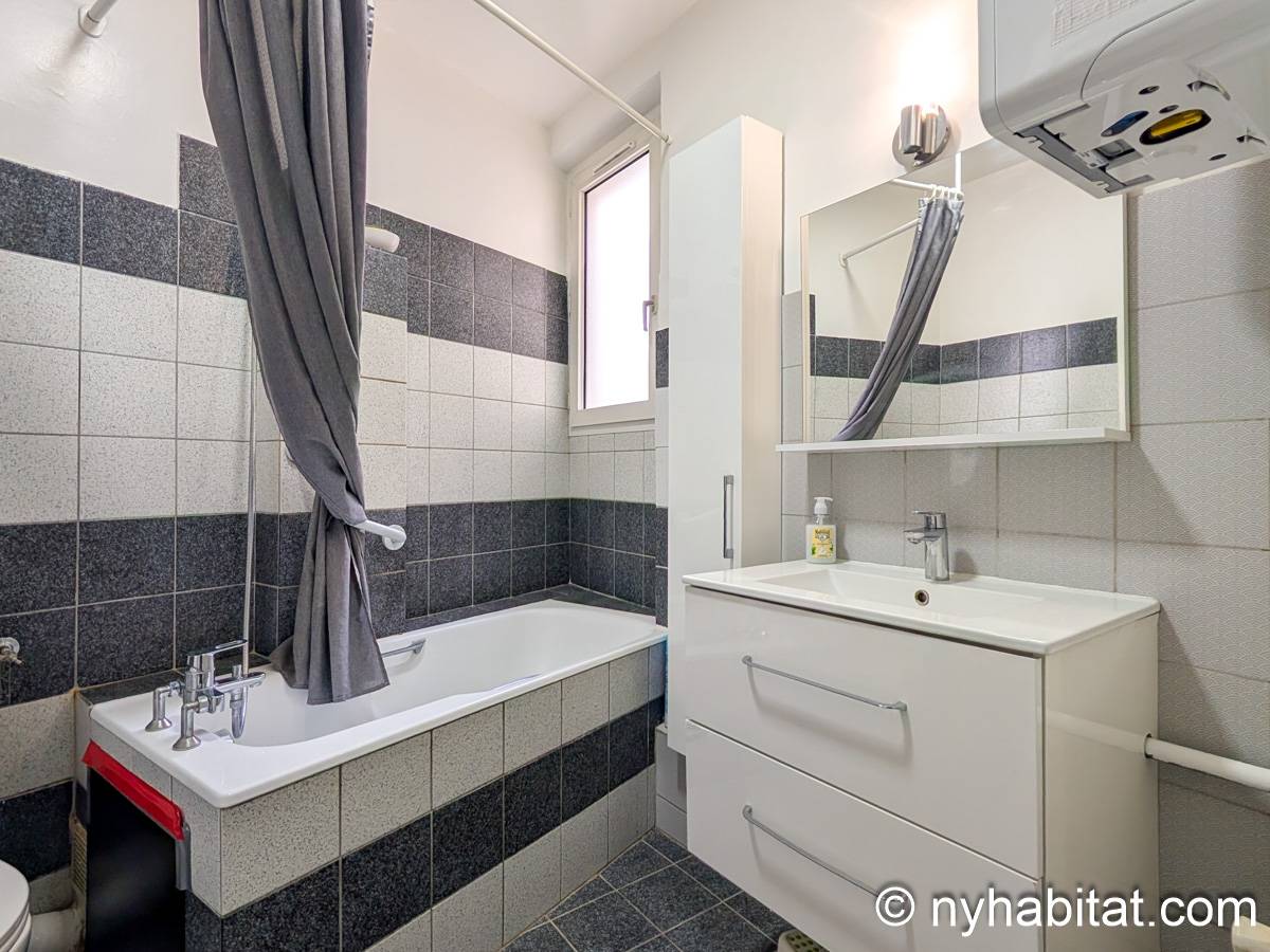 Bagno - Photo 1 di 3