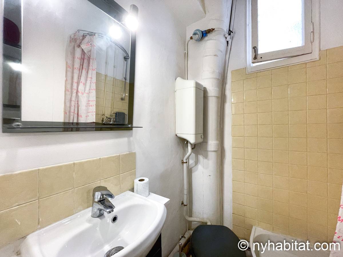 Bagno 2 - Photo 1 di 5