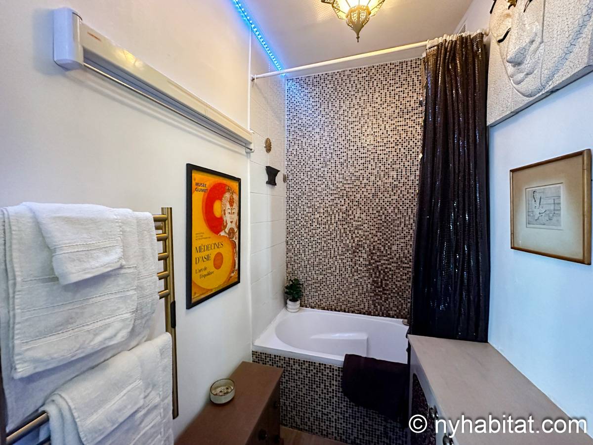 Badezimmer 1 - Photo 1 von 4