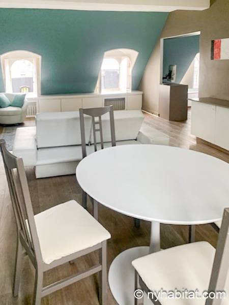 Living room - Photo 4 of 4 Living room - Photo 4 of 4