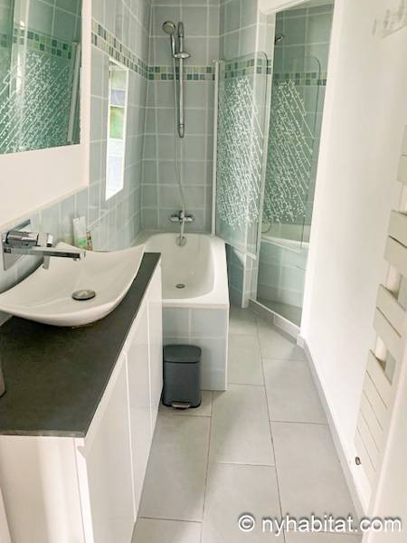 Bathroom 1 - Photo 1 of 1 Bathroom 1 - Photo 1 of 1