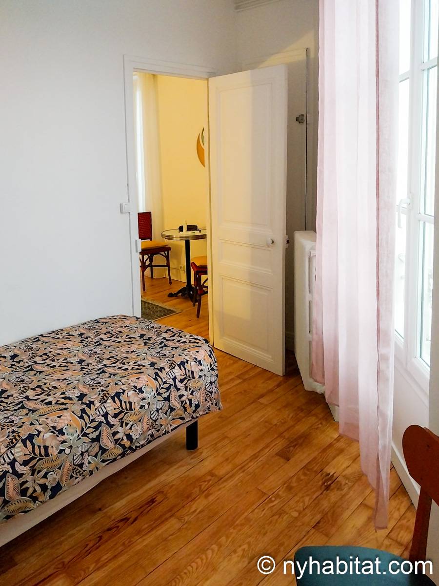 Schlafzimmer 2 - Photo 1 von 2