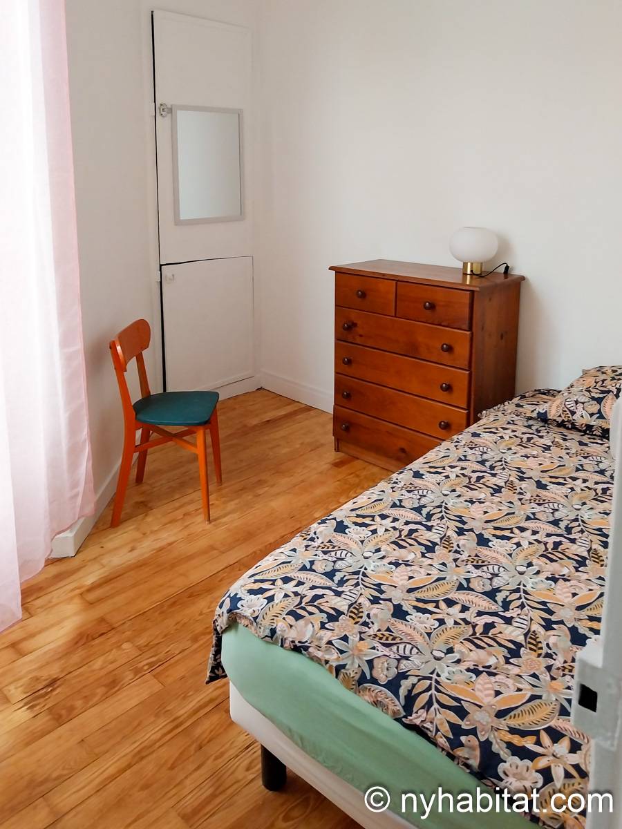 Schlafzimmer 2 - Photo 2 von 2