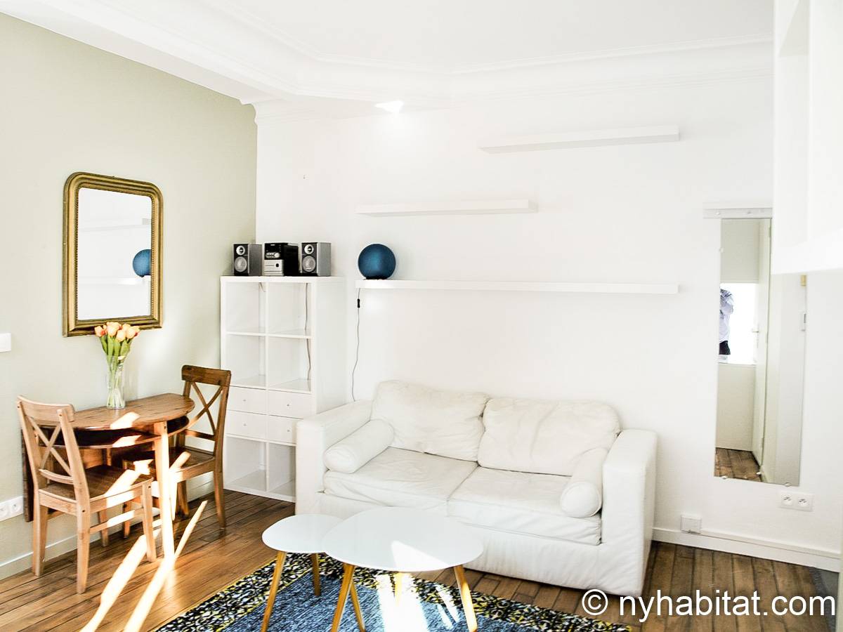 Paris Apartment 1 Bedroom Apartment Rental in Place d'Italie (PA1116)