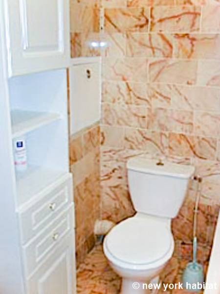 Bagno 1 - Photo 1 di 3