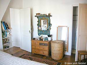 Schlafzimmer - Photo 3 von 3