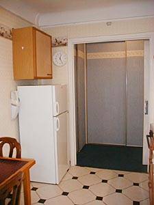 Kitchen - Photo 3 of 4