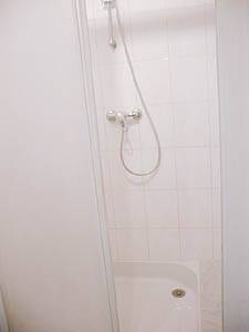 Salle de bain 1 - Photo 3 sur 4