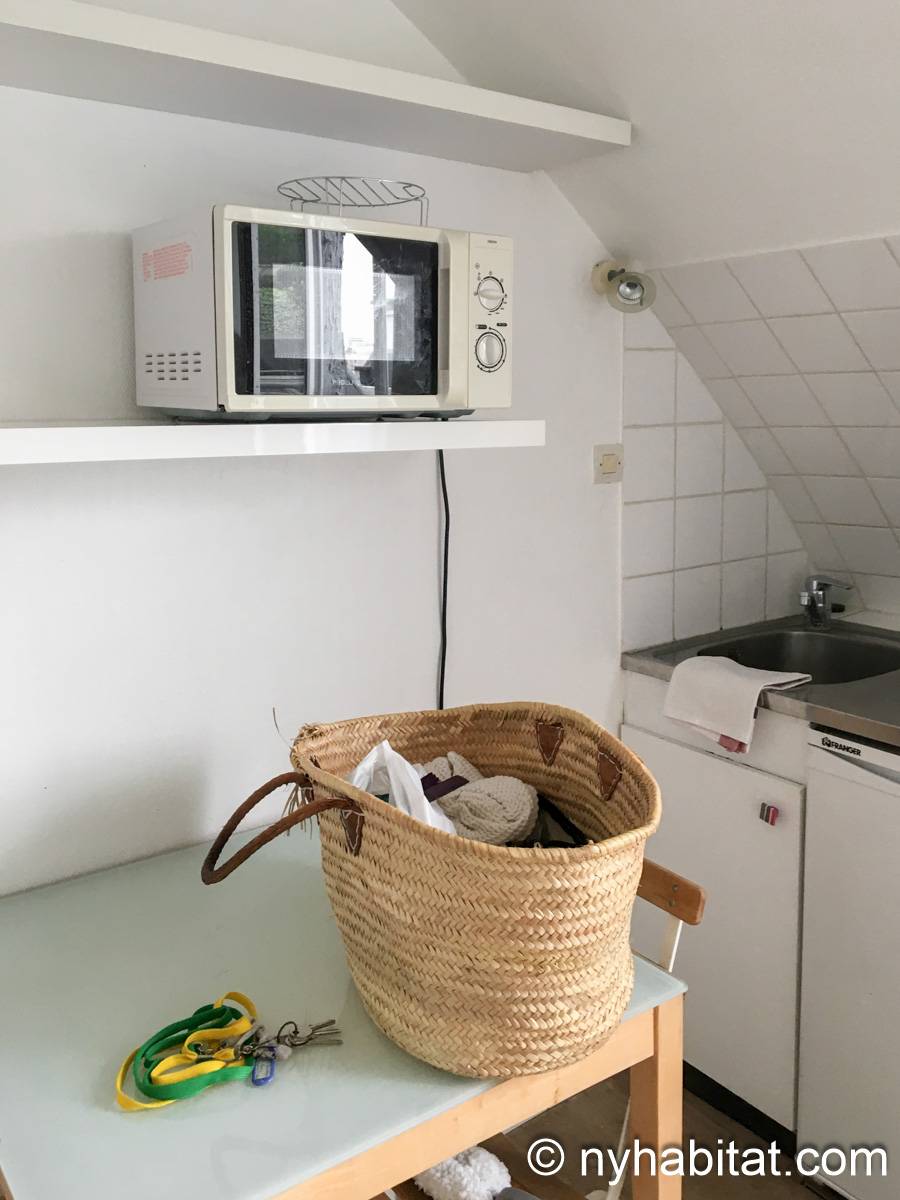 Kitchen - Photo 1 of 2