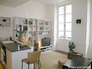 Wohnzimmer - Photo 1 von 3