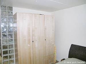 Schlafzimmer - Photo 1 von 2