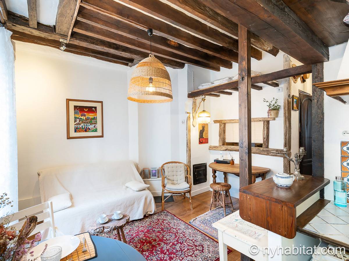 Soggiorno - Photo 2 di 5