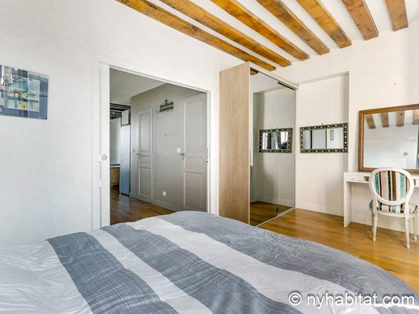 Bedroom - Photo 2 of 2