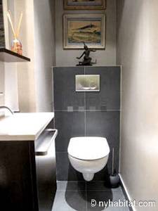 Bathroom 2 - Photo 1 of 2