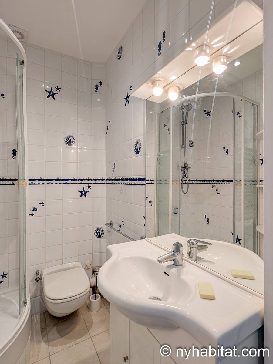 Bagno 2 - Photo 1 di 3