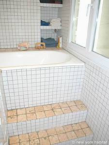 Salle de bain 1 - Photo 1 sur 3