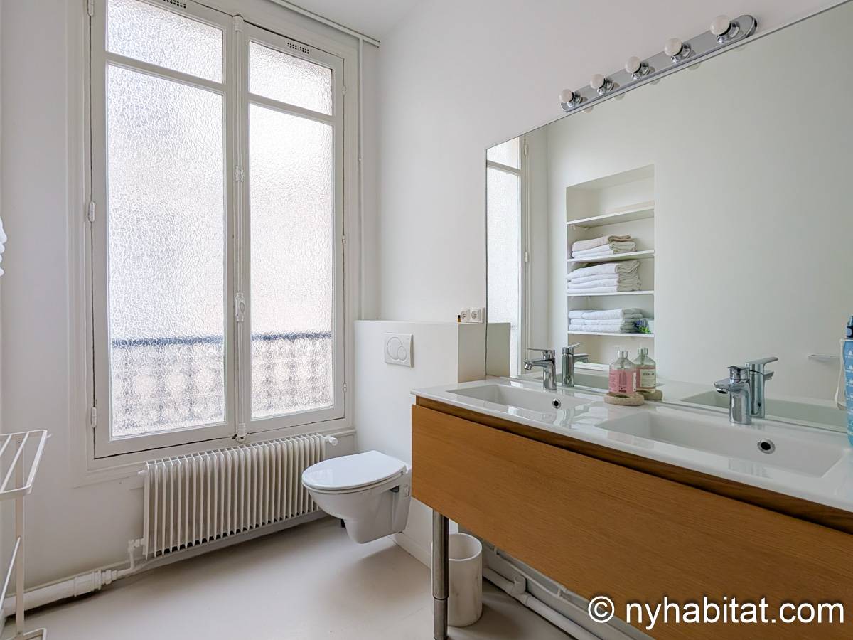 Ba&ntilde;o 1 - Photo 1 de 4