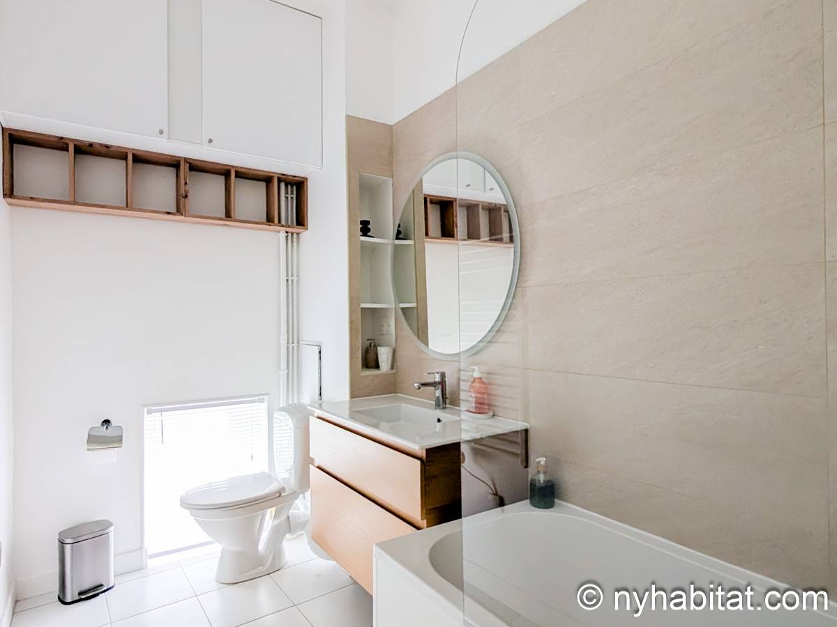 Ba&ntilde;o 2 - Photo 1 de 4