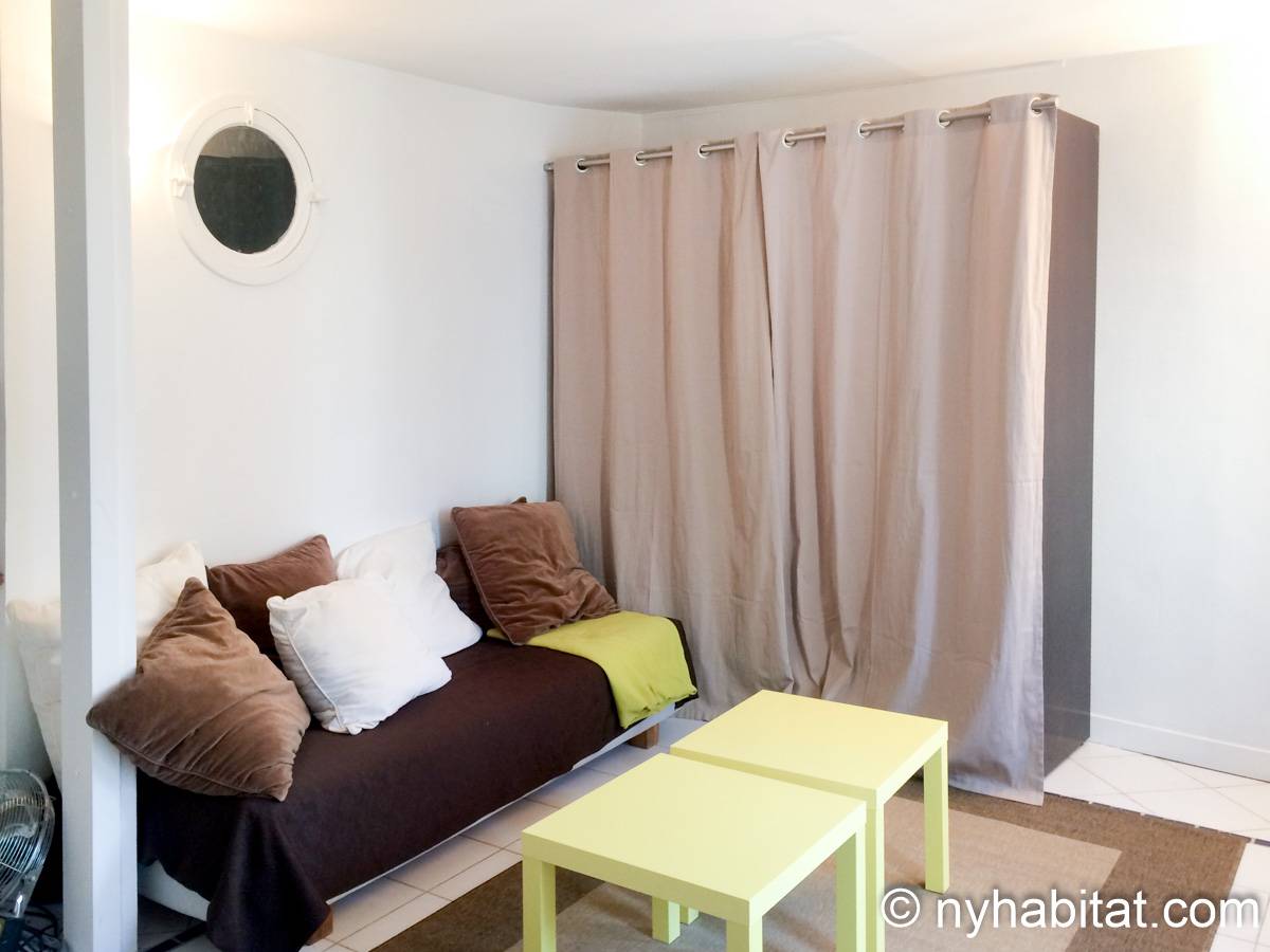 Paris - 1 Bedroom apartment - Apartment reference PA-3243