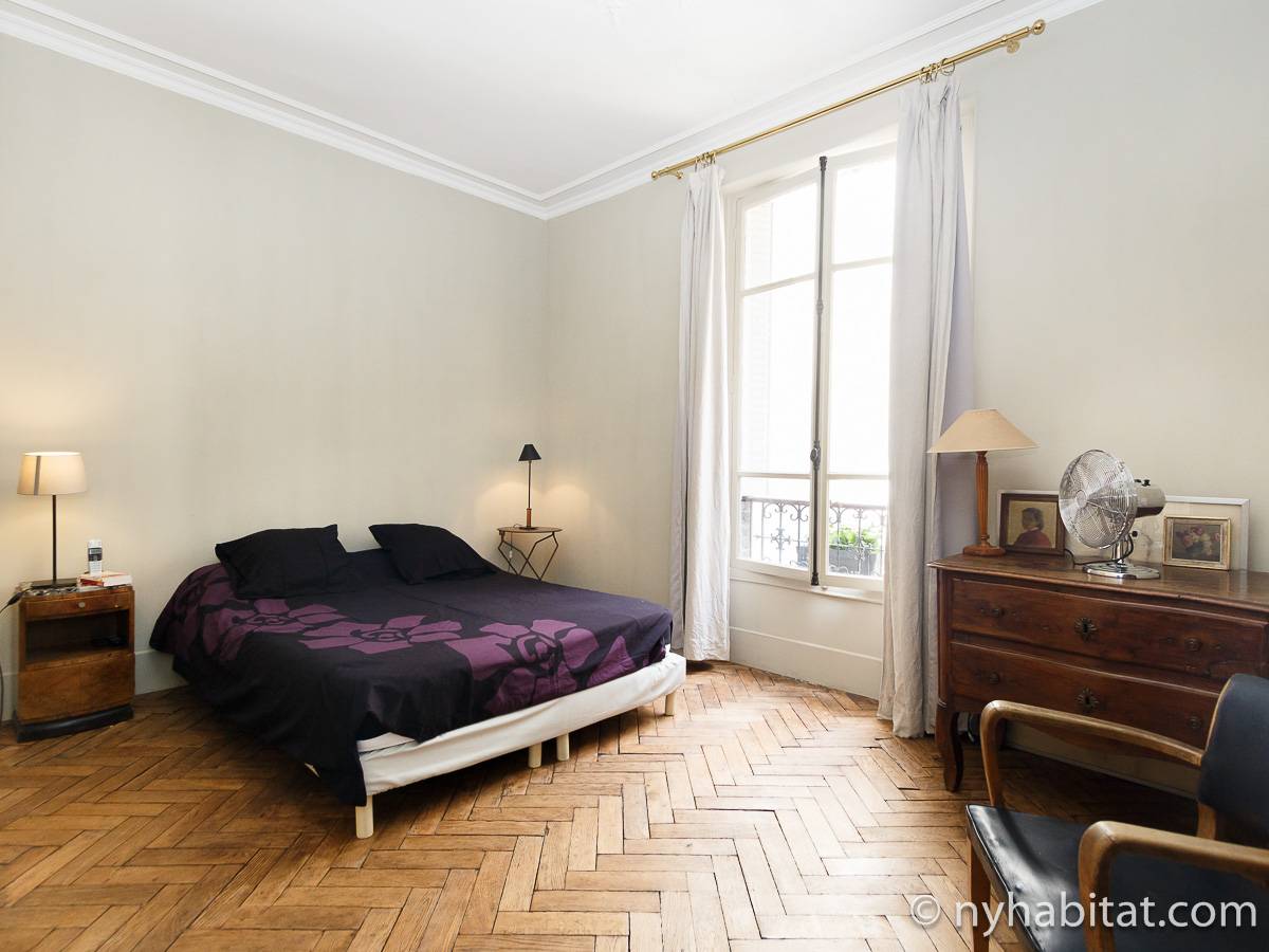 Paris Accommodation: 2 Bedroom Apartment Rental in Port Royal, Latin ...
