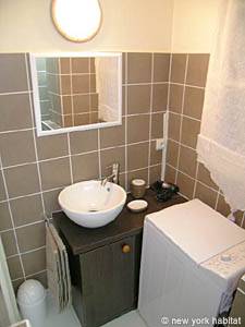 Badezimmer - Photo 1 von 4