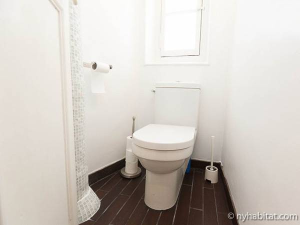 Bathroom 2 - Photo 1 of 1