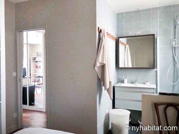Bathroom 1 - Photo 1 of 3