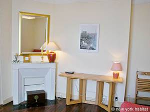 Wohnzimmer - Photo 4 von 7