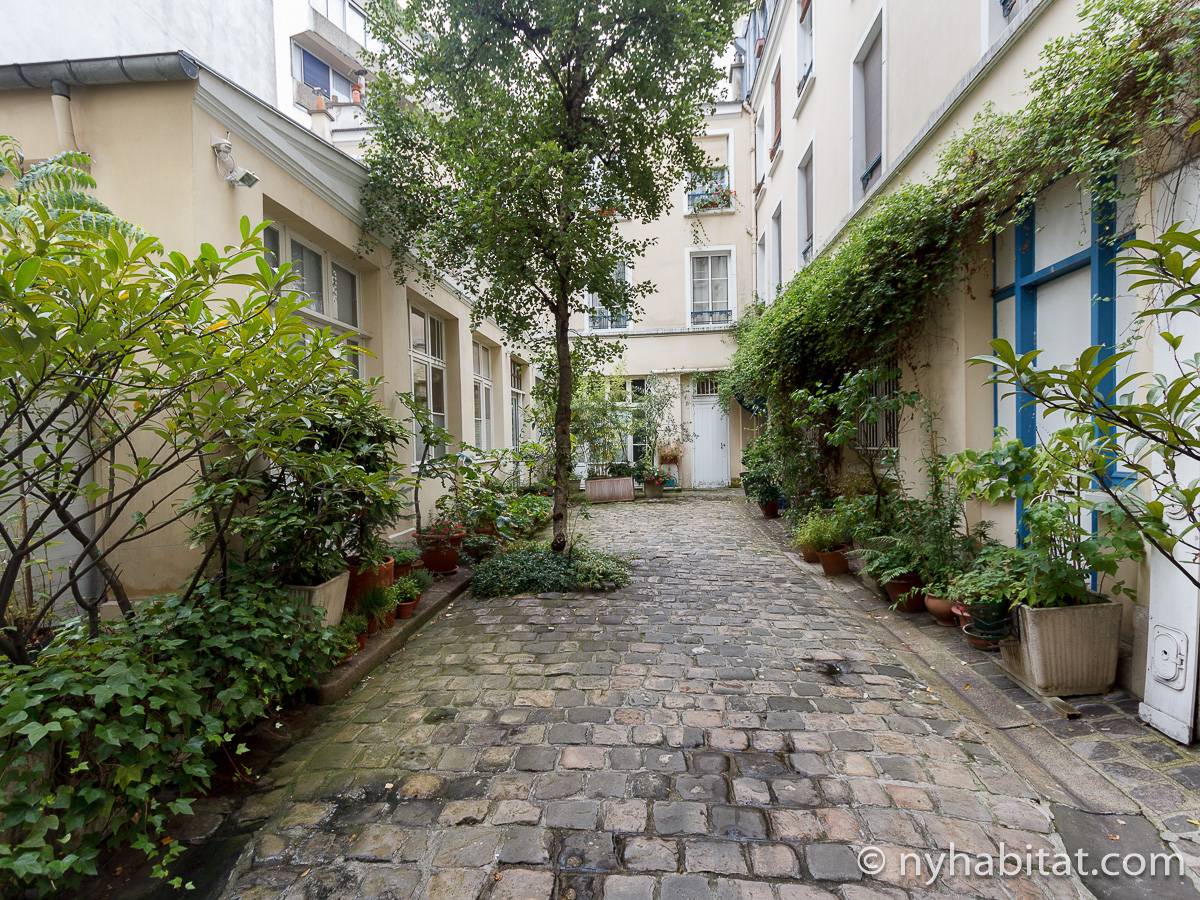 Paris Apartment: 1 Bedroom Apartment Rental in Montparnasse (PA-4224)