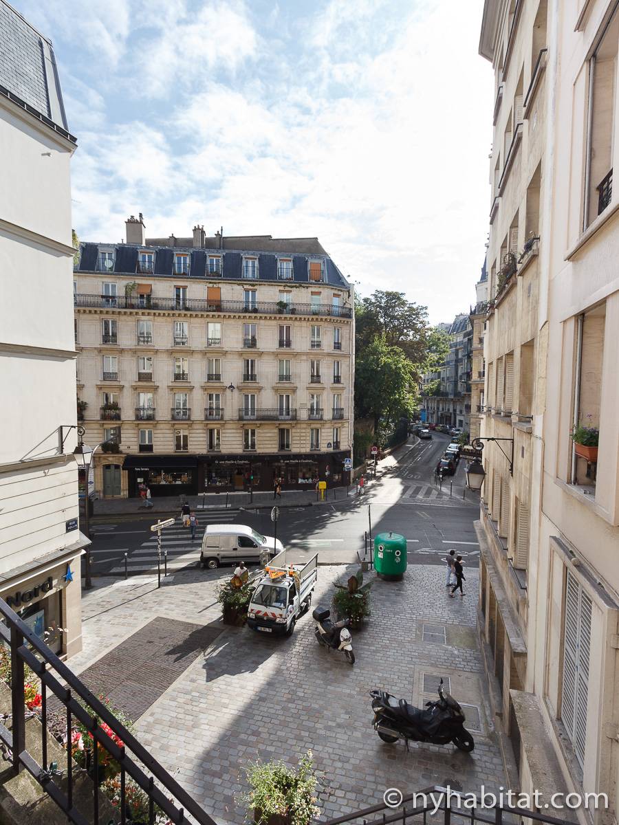 Paris Apartment: 1 Bedroom Apartment Rental in Latin Quarter (PA-4233)