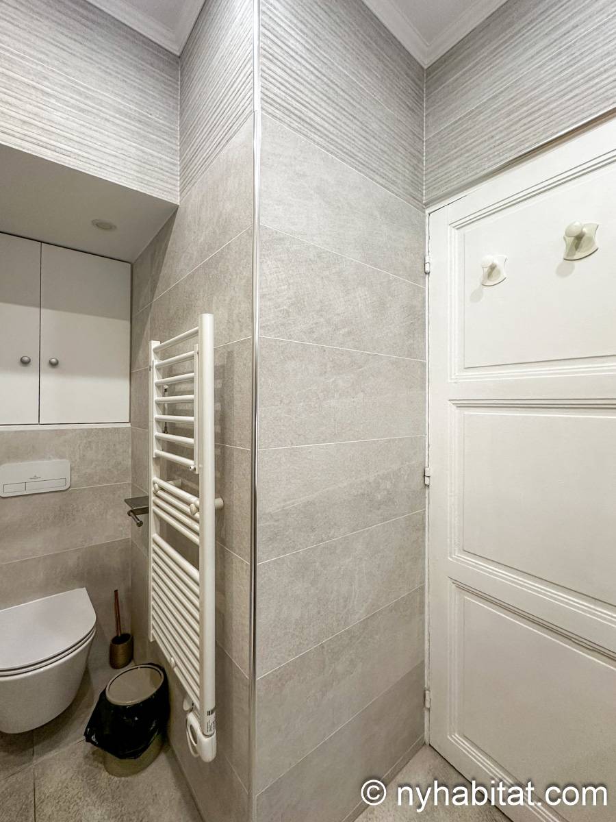 Ba&ntilde;o - Photo 3 de 4
