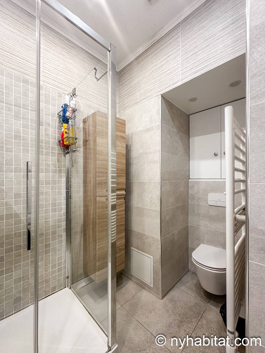 Ba&ntilde;o - Photo 2 de 4