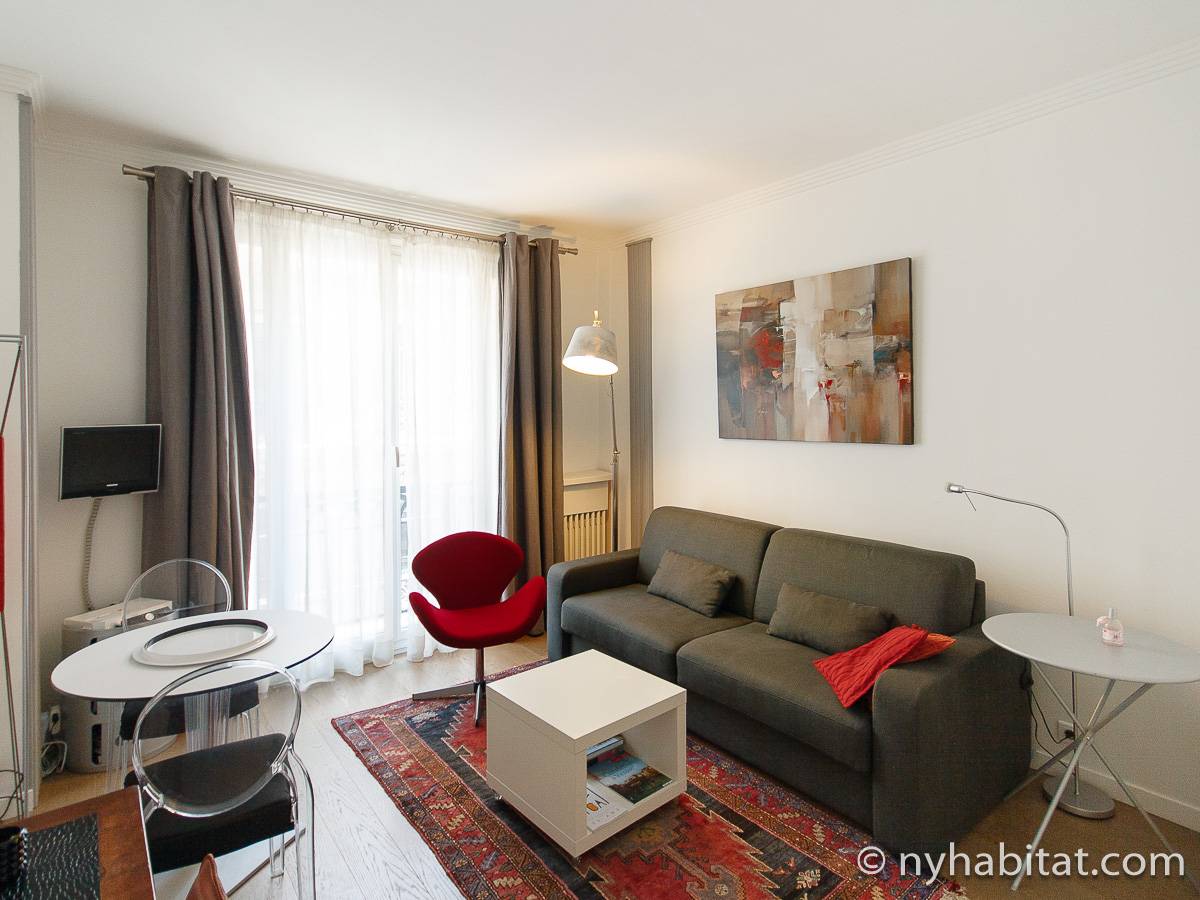 Paris Studio Apartment Rental in Madeleine, Opéra