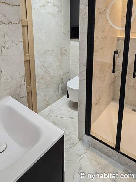 Bagno 1 - Photo 1 di 1