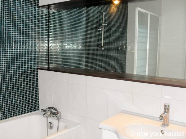 Bagno 1 - Photo 1 di 3