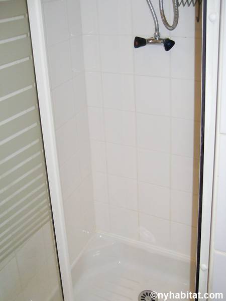 Baño - Photo 2 de 2