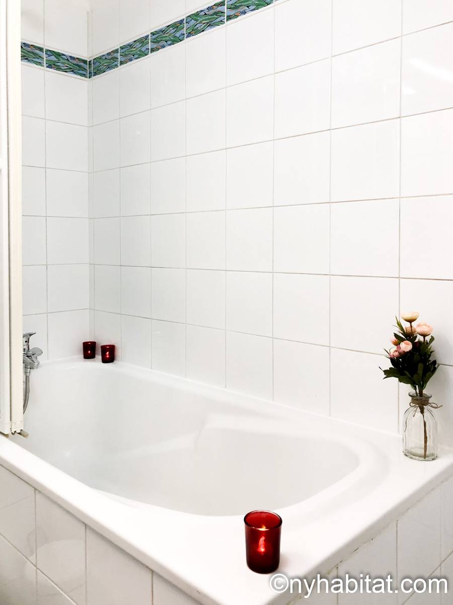 Salle de bain 1 - Photo 2 sur 3